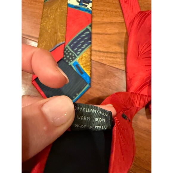 Ermenegildo Zegna Silk Tie Parrot Art Red Writing Men’s Neckwear | 3.75”W x 56"L - Picture 6 of 8